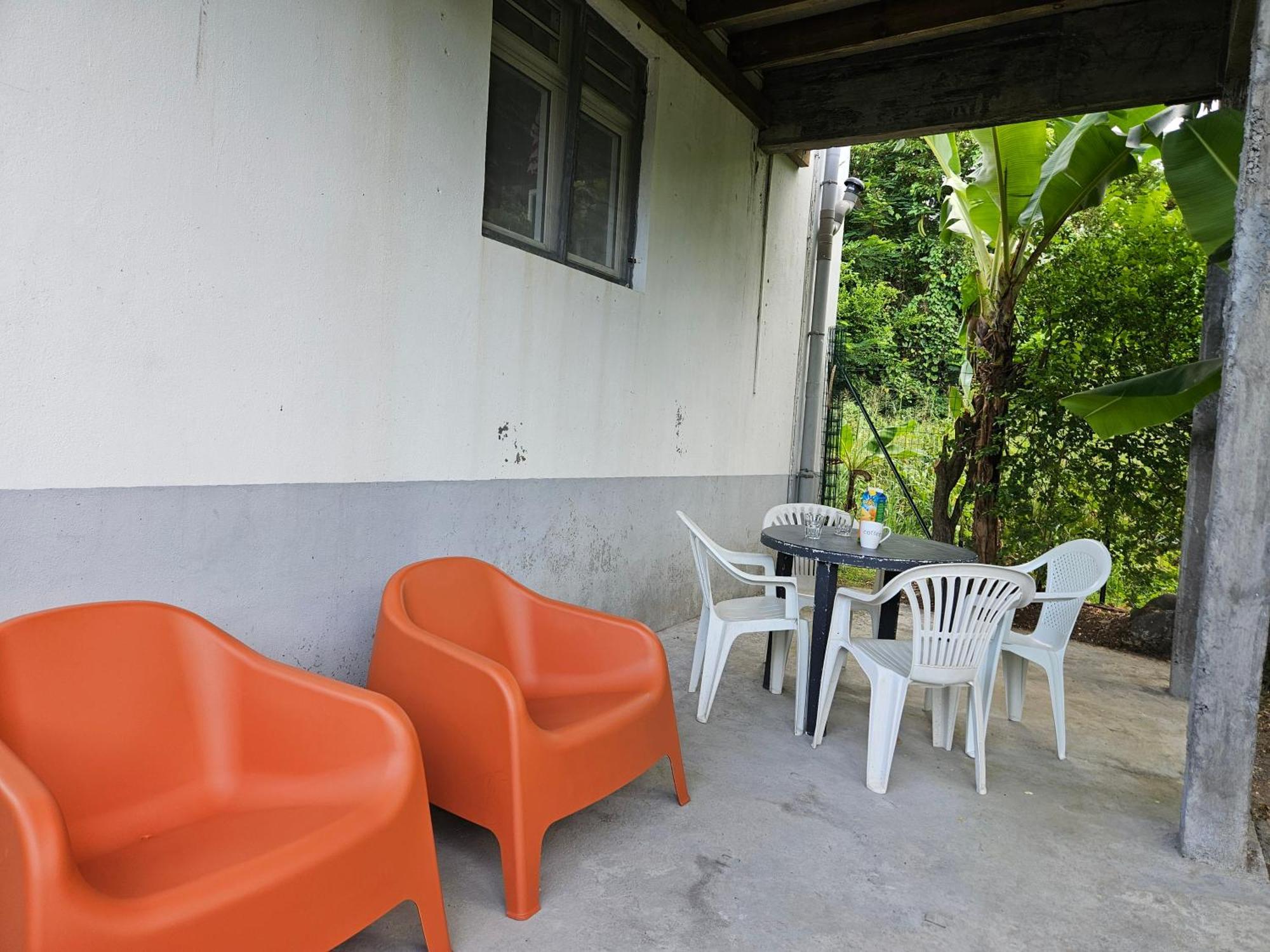 Duplex La Riviere Villa Deshaies Bagian luar foto