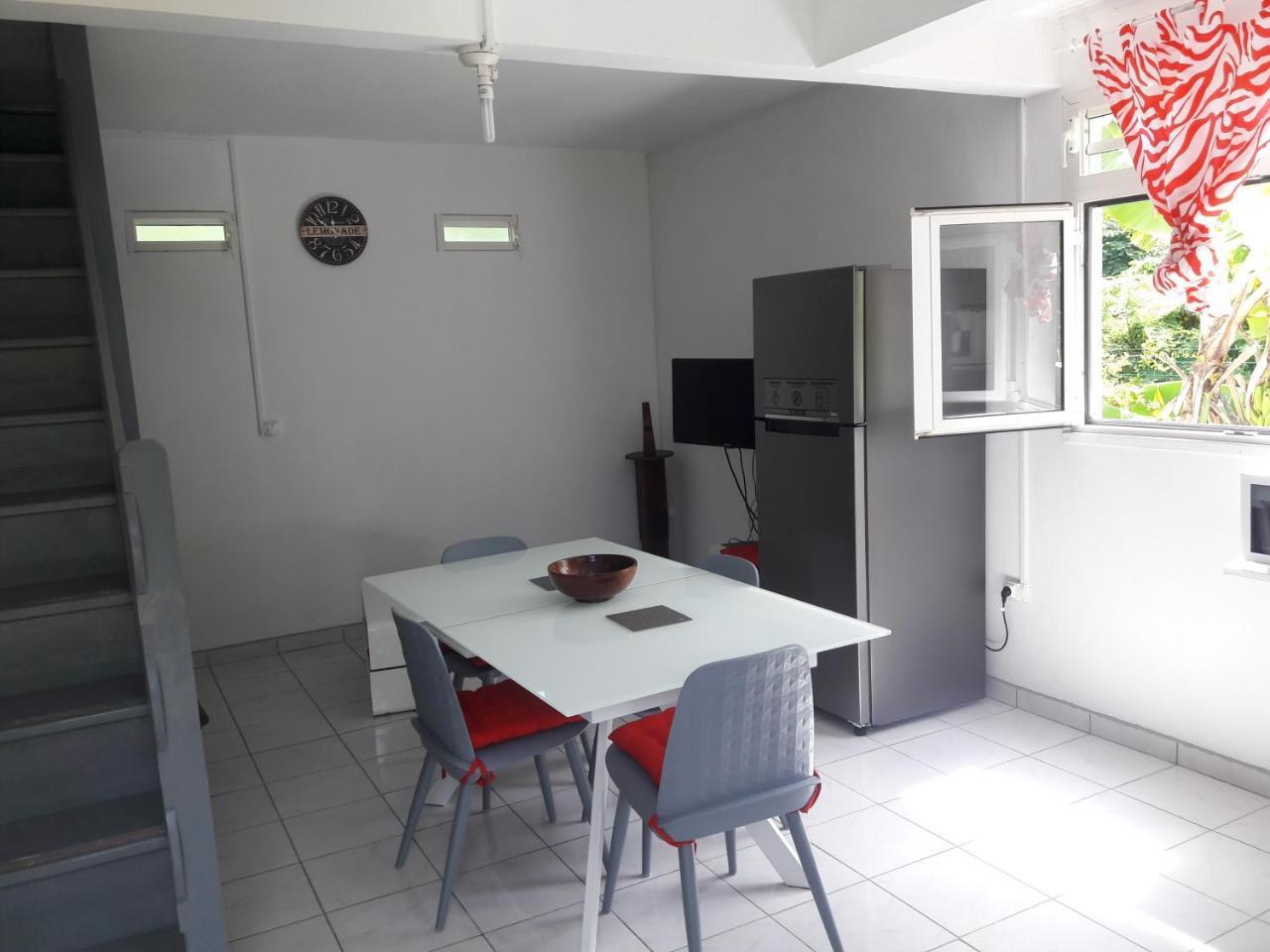Duplex La Riviere Villa Deshaies Bagian luar foto