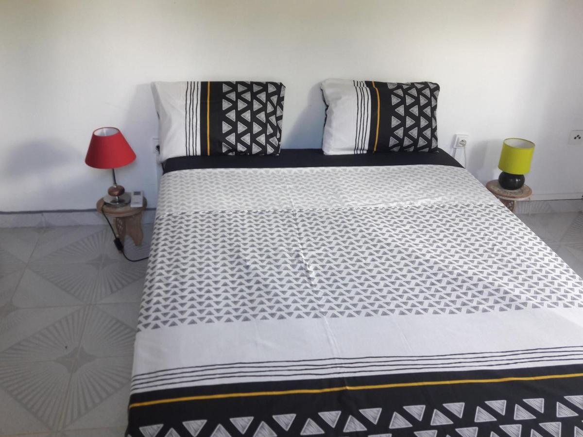 Duplex La Riviere Villa Deshaies Bagian luar foto